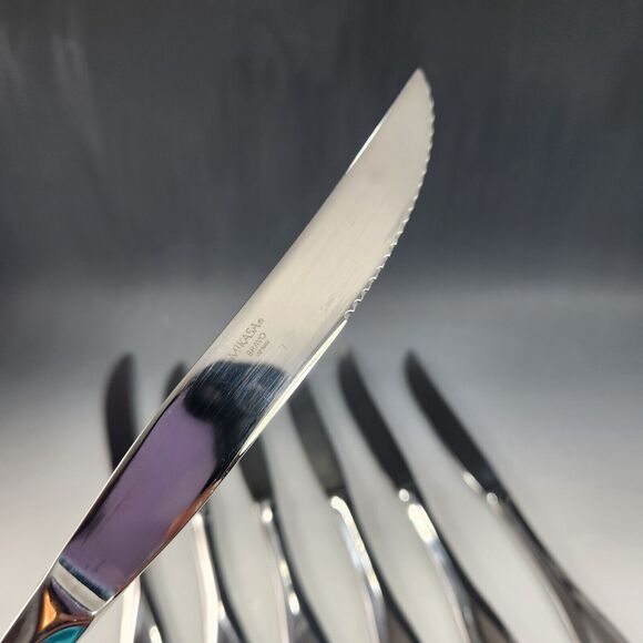 MIKASA Set 7 Serrated Steak Knives BRAVO Pattern Stainless 18/10 Rounded Handle - Picture 4 of 7